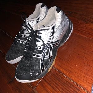 ASICS athletic shoes NEW